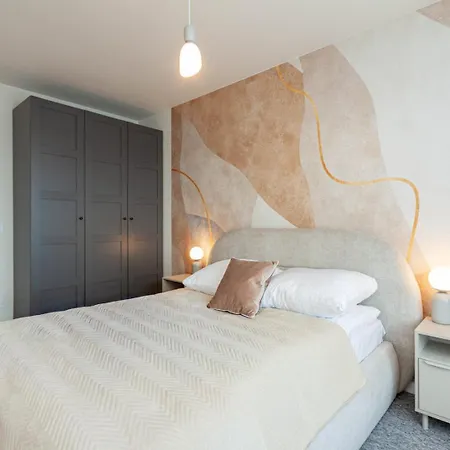 דירה Apartly- Riverview With Balcony & Parking שצ'צ'ין